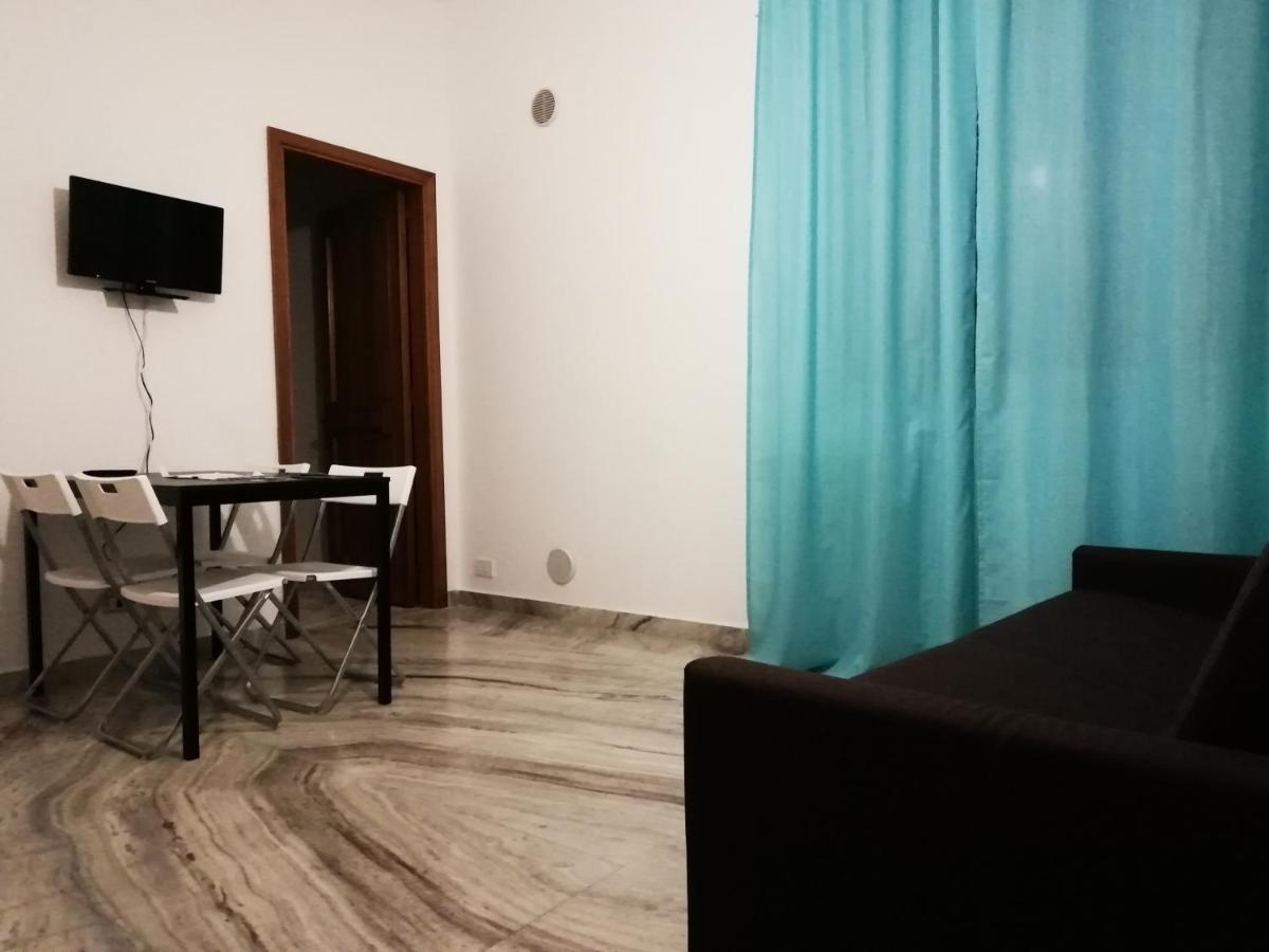 Thomas'S Home - Appartamento A Comiso Exteriér fotografie